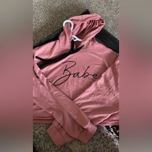 Brand new never worn shein off pink cropped sweater shirt